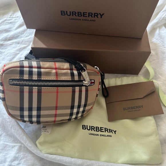 Burberry - Canon bumbag in vintage check - Picture 2 of 4